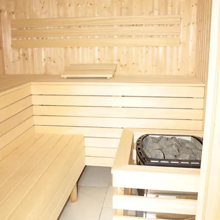 Отель Modrzewiowka