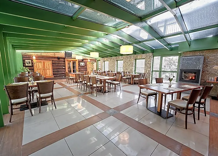 Modrzewiówka Hotel 3*